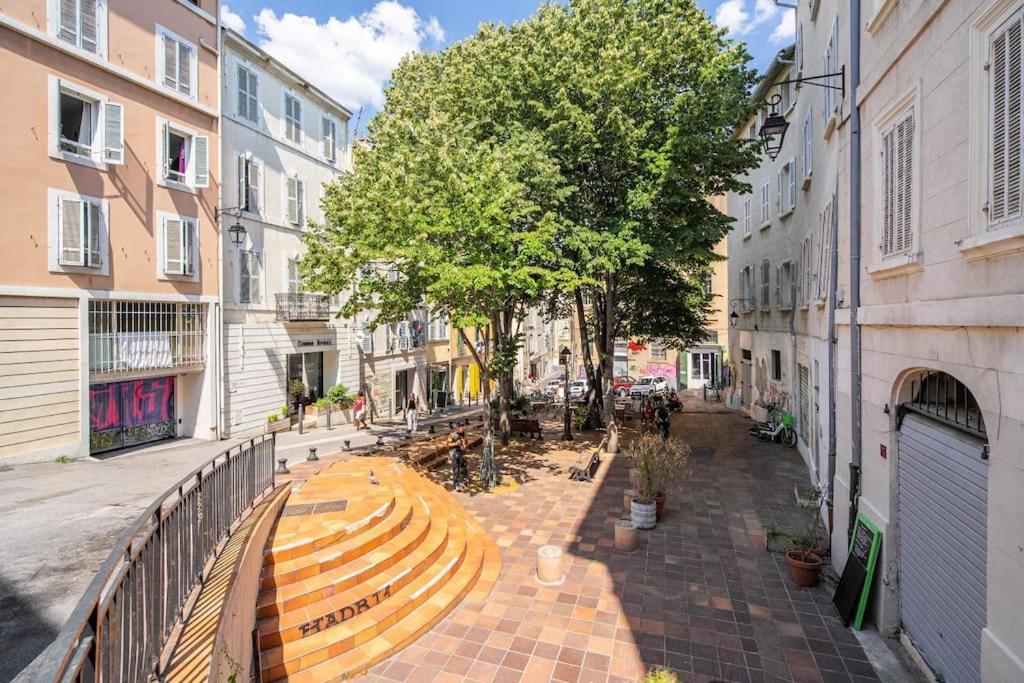 Charmant T2 Au Coeur Du Panier Marseille Luaran gambar
